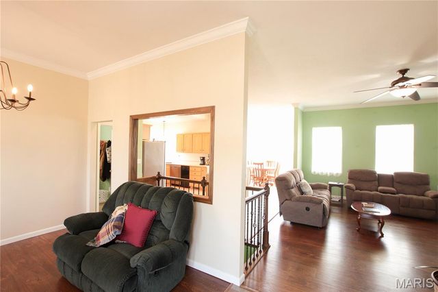 910 Oak Pass Lane, Sullivan, MO 63080