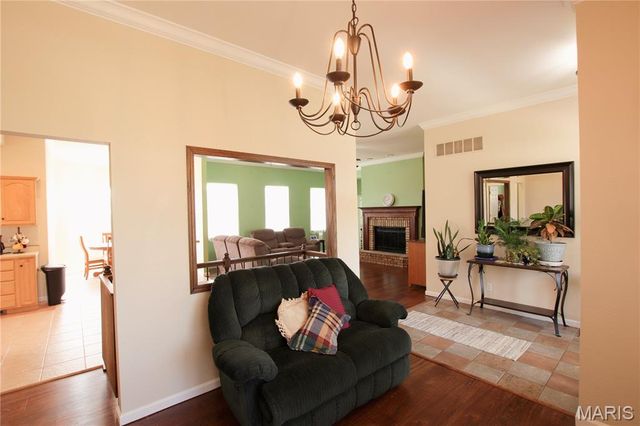 910 Oak Pass Lane, Sullivan, MO 63080