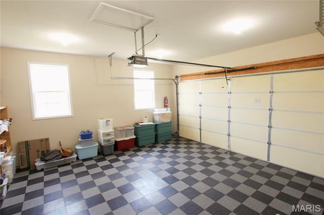 910 Oak Pass Lane, Sullivan, MO 63080