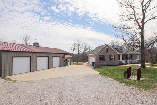 910 Oak Pass Lane, Sullivan, MO 63080