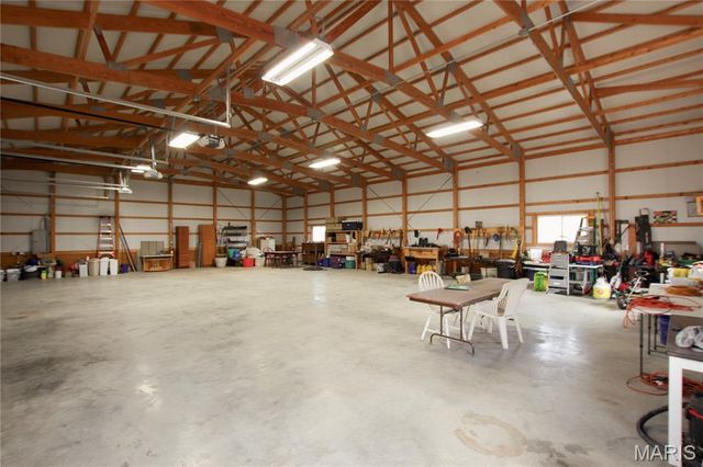 910 Oak Pass Lane, Sullivan, MO 63080