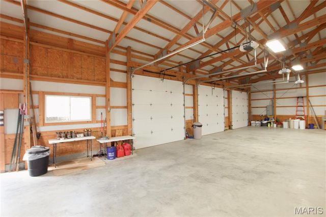 910 Oak Pass Lane, Sullivan, MO 63080