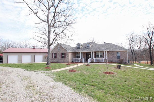 910 Oak Pass Lane, Sullivan, MO 63080