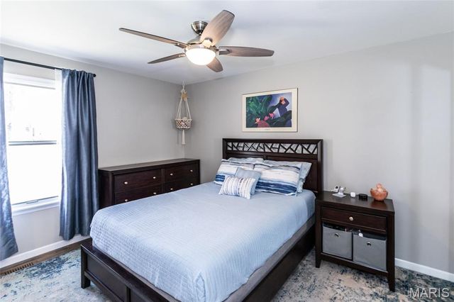 2161 Olde Winery Road, St Louis, MO 63129