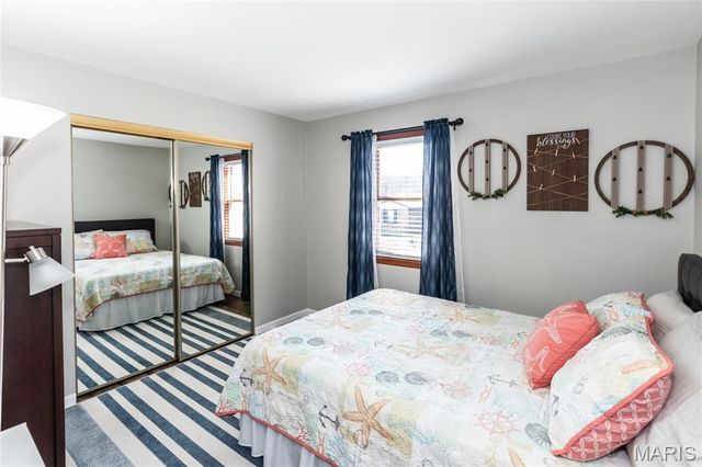 2161 Olde Winery Road, St Louis, MO 63129