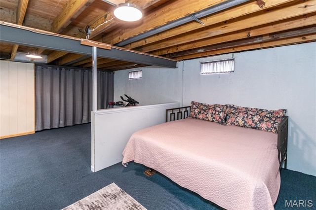 2161 Olde Winery Road, St Louis, MO 63129