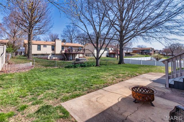 2161 Olde Winery Road, St Louis, MO 63129