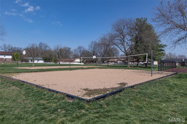 2161 Olde Winery Road, St Louis, MO 63129