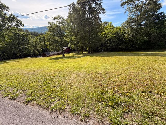 85 Bruce Green Road, Dunlap, TN 37327