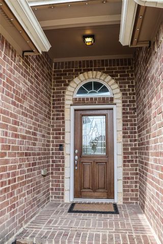 4703 N Bella Court, Alvin, TX 77511