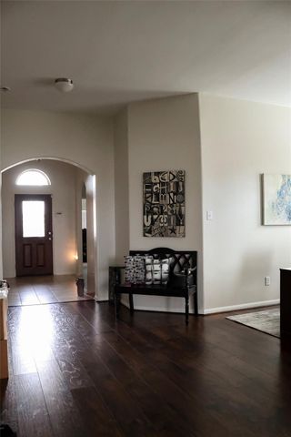 4703 N Bella Court, Alvin, TX 77511