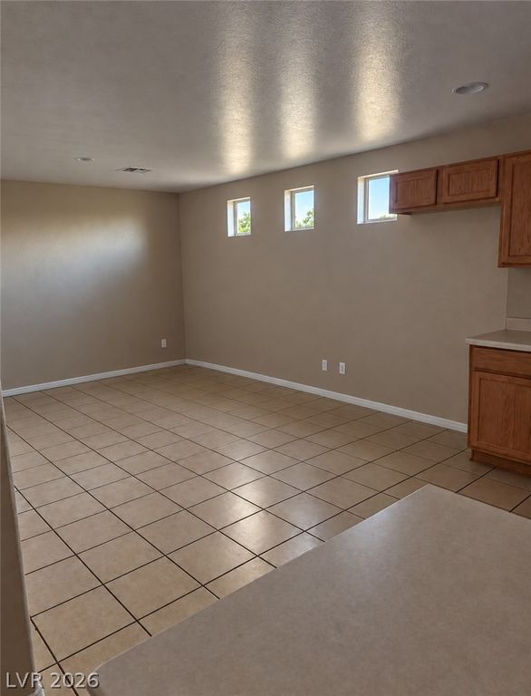 5279 Shreve Avenue, Las Vegas, NV 89156 — photo 4