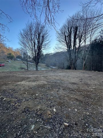 45 Windy Hollow Lane, Newland, NC 28657