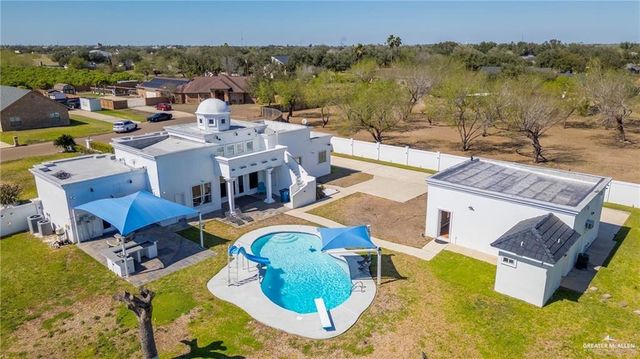 4004 Persimmon Drive, Palmhurst, TX 78573