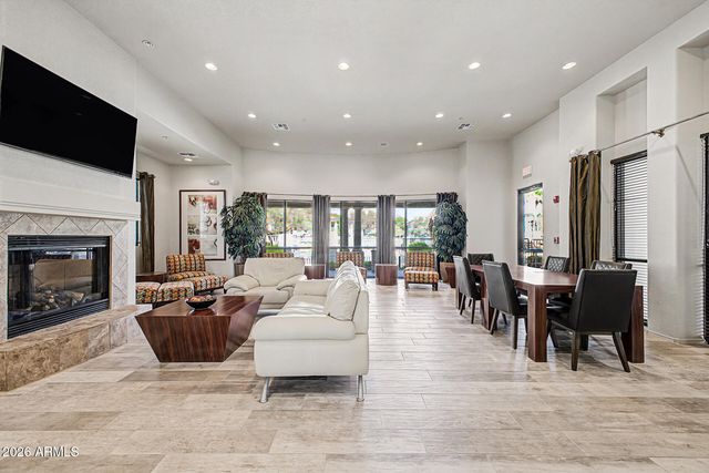 295 N Rural Road 145, Chandler, AZ 85226