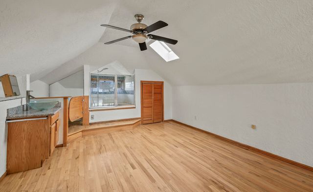 707 Slate Avenue NW, Albuquerque, NM 87102