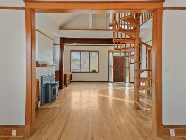 707 Slate Avenue NW, Albuquerque, NM 87102