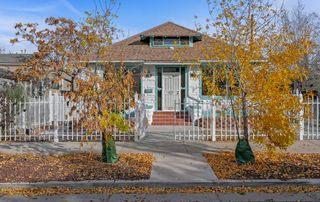 707 Slate Avenue NW, Albuquerque, NM 87102