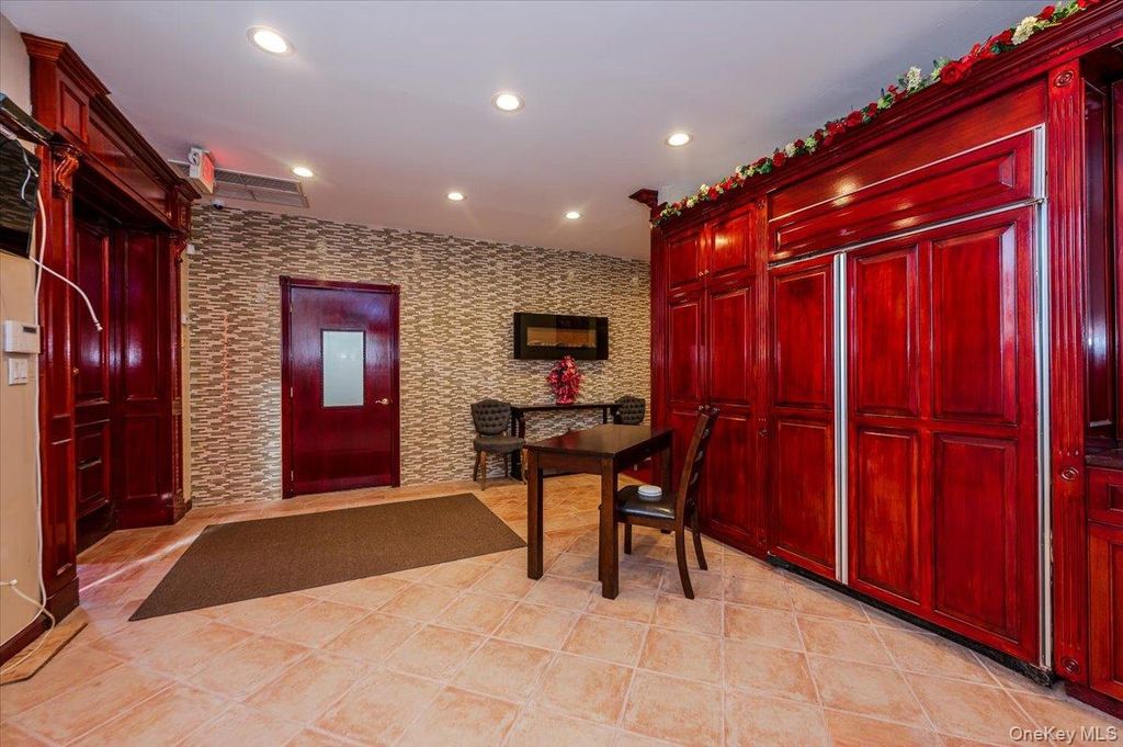 134 jefferson, Inwood, NY 11096 — photo 3