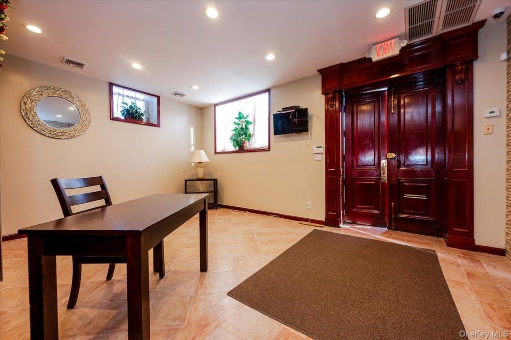 134 jefferson, Inwood, NY 11096 — photo 4