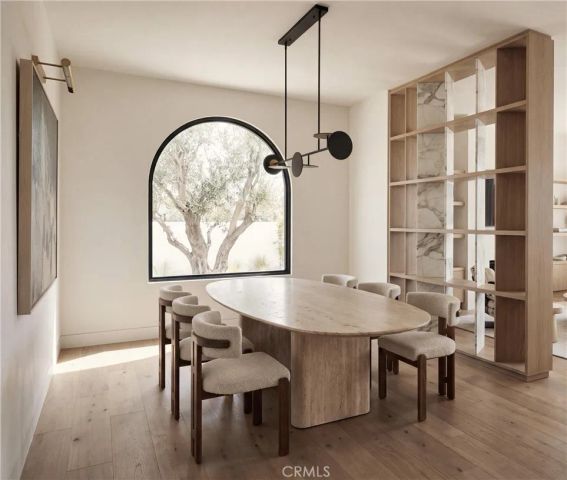 3132 Glendon, Los Angeles, CA 90034