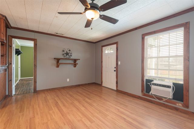 1509 Oak Street, Mckinney, TX 75069