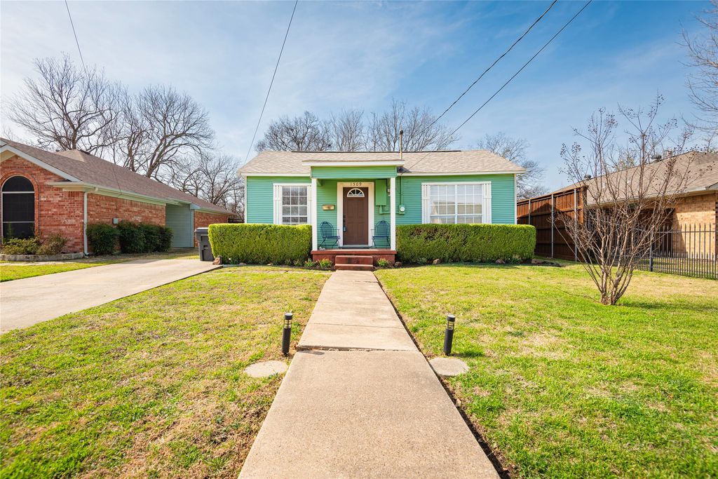 1509 Oak Street, Mckinney, TX 75069