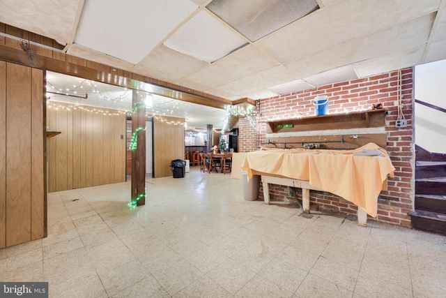 1811 MAHANTONGO ST, Pottsville, PA 17901