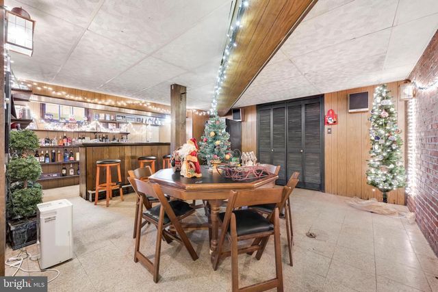 1811 MAHANTONGO ST, Pottsville, PA 17901