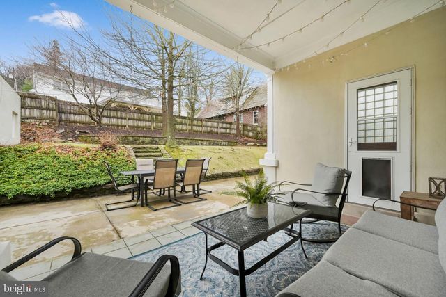 1811 MAHANTONGO ST, Pottsville, PA 17901