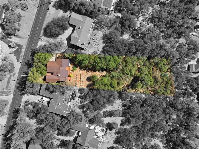 18717 Hummingbird Dr, Penn Valley, CA 95946
