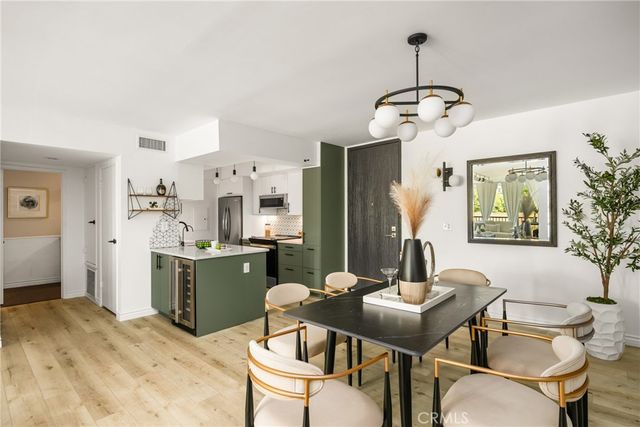 1351 N Crescent Heights Boulevard 313, West Hollywood, CA 90046