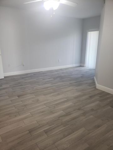 909 Belmont Place, Boynton Beach, FL 33436