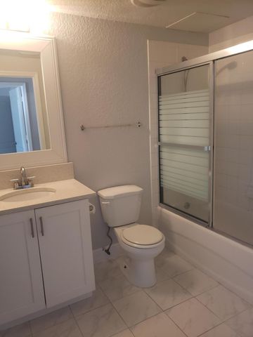 909 Belmont Place, Boynton Beach, FL 33436