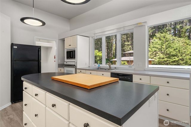 3776 SE Easy Street Lane, Port Orchard, WA 98367