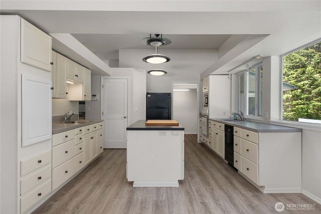 3776 SE Easy Street Lane, Port Orchard, WA 98367