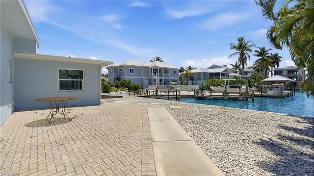 8336 Lagoon RD, Fort Myers Beach, FL 33931