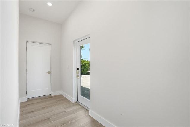 8336 Lagoon RD, Fort Myers Beach, FL 33931