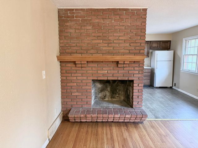 8128 E 74th Street, Kansas City, MO 64113