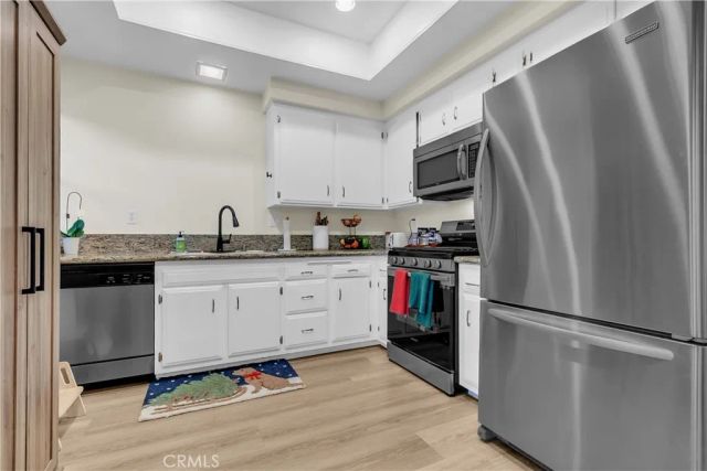 325 E Chapman B, Placentia, CA 92870