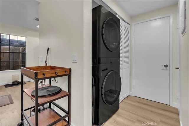 325 E Chapman B, Placentia, CA 92870