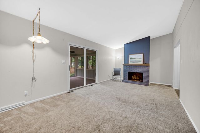 207 Highland Drive, Valparaiso, IN 46383