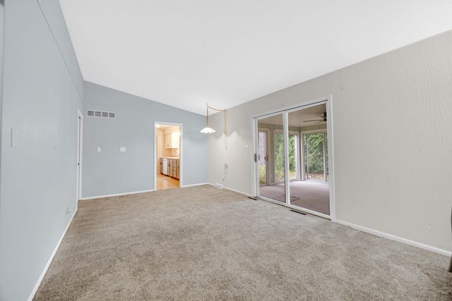 207 Highland Drive, Valparaiso, IN 46383