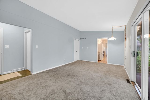 207 Highland Drive, Valparaiso, IN 46383
