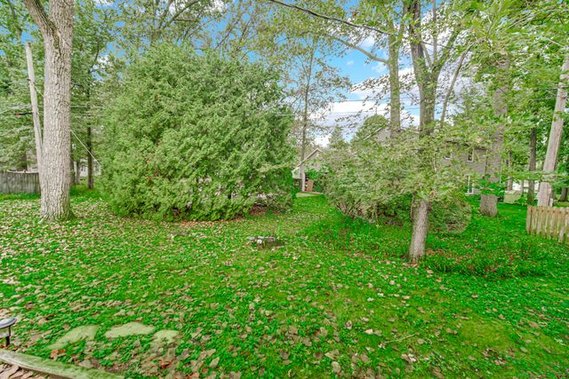 207 Highland Drive, Valparaiso, IN 46383