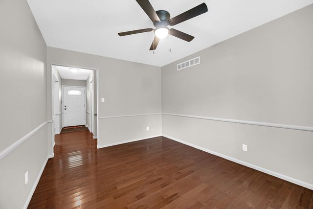207 Highland Drive, Valparaiso, IN 46383