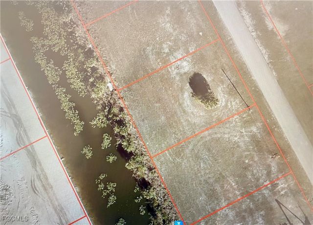 4304 NE 14th AVE, Cape Coral, FL 33909