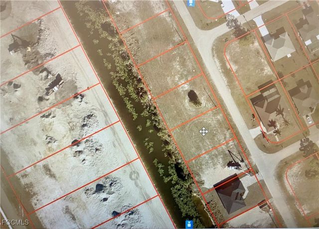 4304 NE 14th AVE, Cape Coral, FL 33909