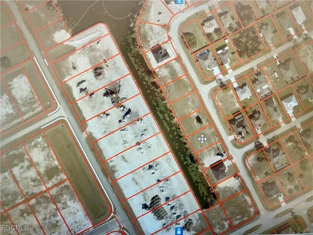 4304 NE 14th AVE, Cape Coral, FL 33909