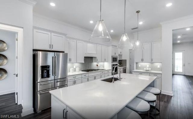 17038 Bishop BLVD, Alva, FL 33920